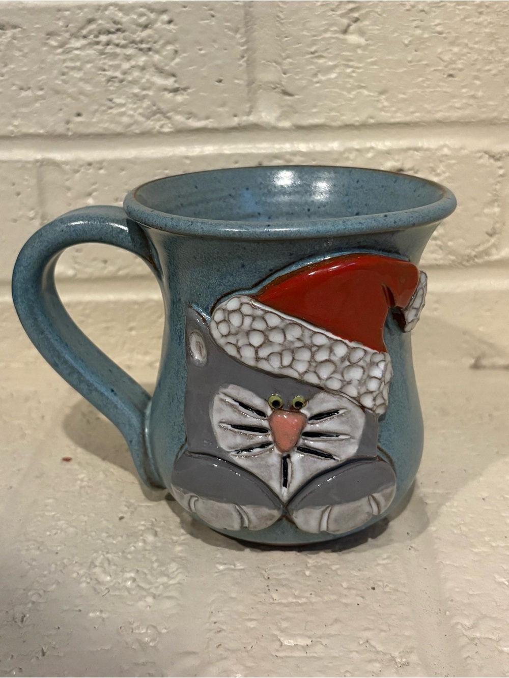 MUDWORKS USA Pottery Gray Cat Christmas Santa Hat Mug
